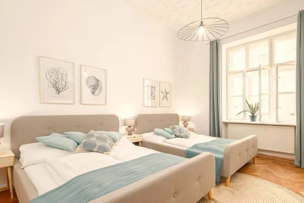 Next To Augarten, Gorgeous Interior Close To Inner City Vienna